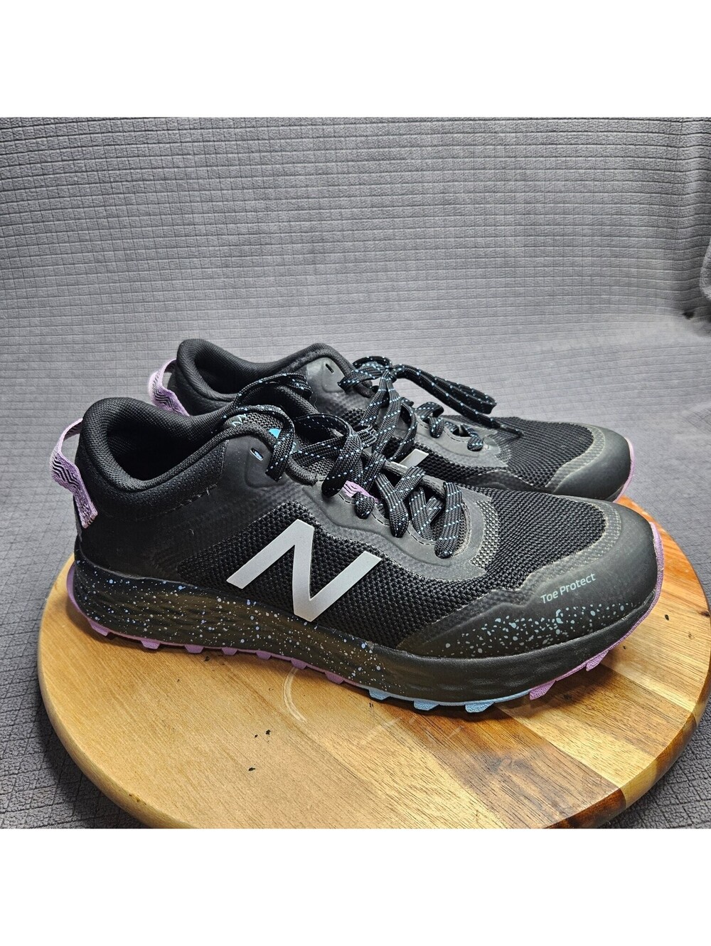 New Balance Athletic Shoes Women's Black Purple Blue US 9.5 Fresh Foam Trail